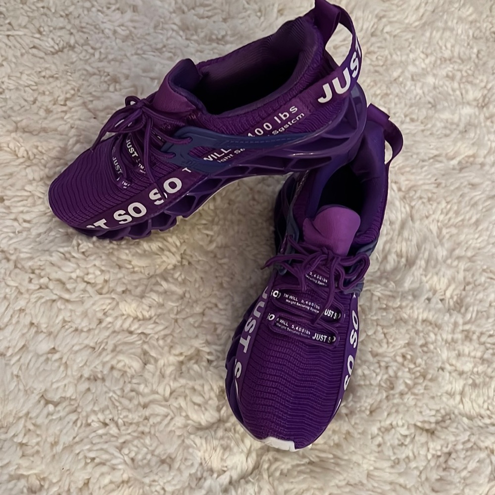 Just So So Purple tennis shoes. SIZE: 40 (approx 9 in women’s)